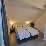Ferienhaus 6 - Persons Forest 117 Sauna Ewijk